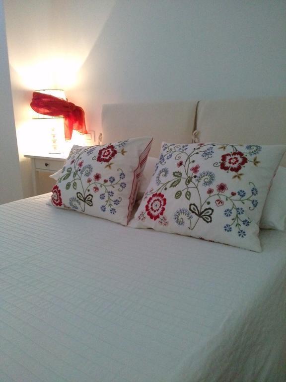 Appartamento In Villa Pesaro Luaran gambar