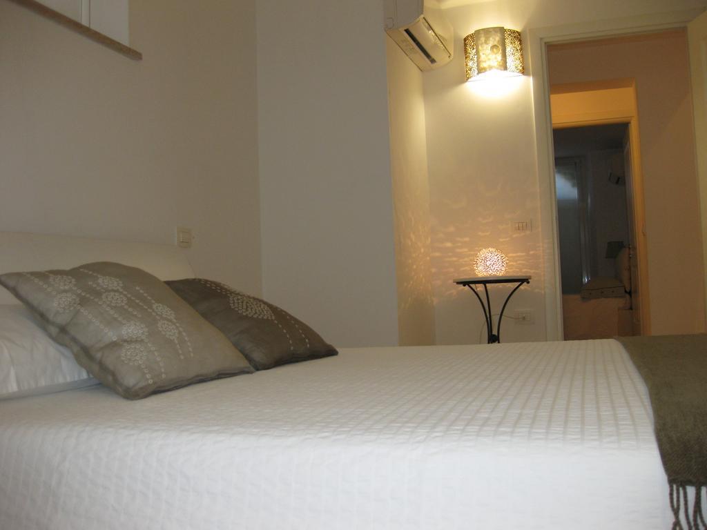 Appartamento In Villa Pesaro Bilik gambar