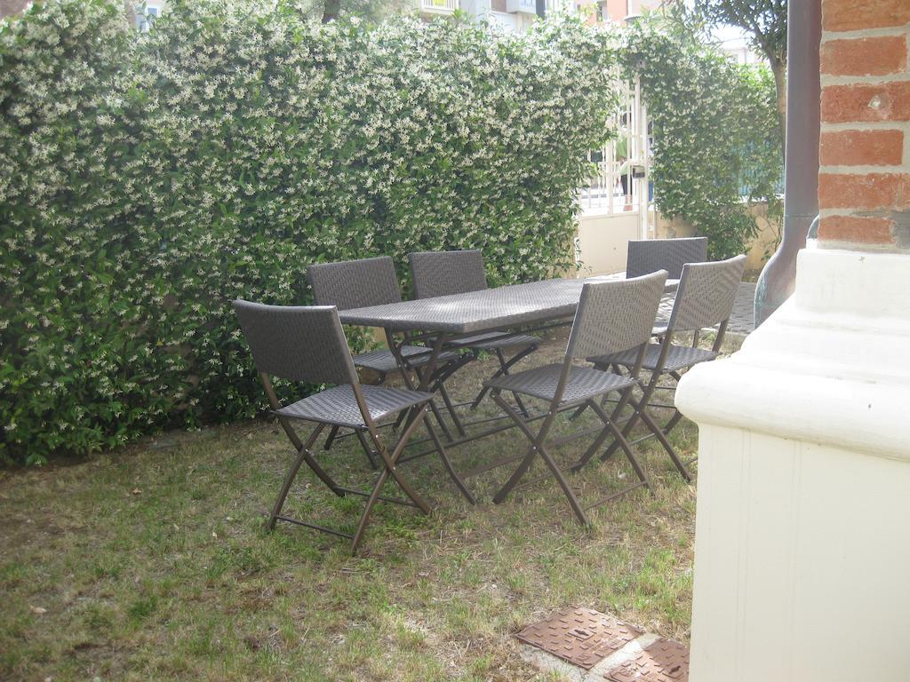 Appartamento In Villa Pesaro Bilik gambar